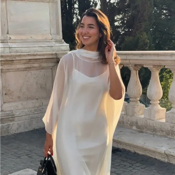 Arotagas Mirenza Dress - Picture 7 of 9